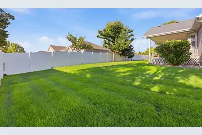 3215 W Cameron Court S, South Jordan, UT 84095 - Photo 38