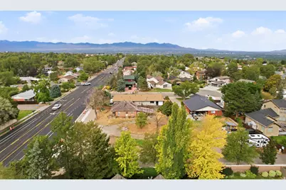 3085 E Fort Union Blvd, Cottonwood Heights, UT 84121 - Photo 14