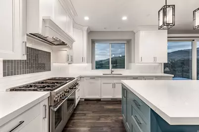 12459 N Minots Ledge Dr, Highland, UT 84003 - Photo 16