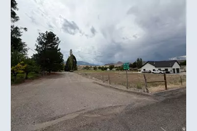 282 E Center St, Glenwood, UT 84730 - Photo 8