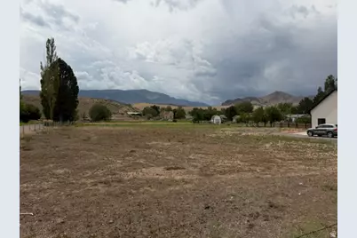 282 E Center St, Glenwood, UT 84730 - Photo 4