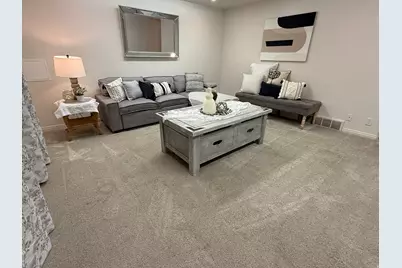 1347 S 1370 E, Provo, UT 84606 - Photo 16