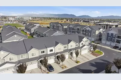 2304 N 3720 W, Lehi, UT 84048 - Photo 40