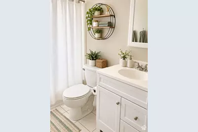 889 W 3600 S, Bountiful, UT 84010 - Photo 10