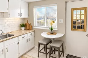889 W 3600 S, Bountiful, UT 84010 - Photo 6