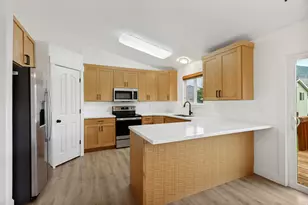 572 S 375 W, Ogden, UT 84404 - Photo 6
