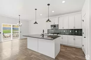 8686 N Iron Horse Dr, Lake Point, UT 84074 - Photo 16