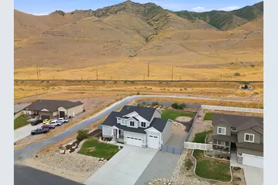 8686 N Iron Horse Dr #407, Lake Point, UT 84074 - Photo 88