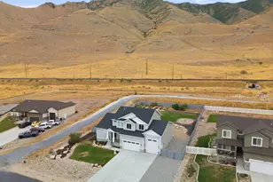 8686 N Iron Horse Dr, Lake Point, UT 84074 - Photo 88