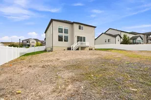 607 N Hl Vw Dr, Saratoga Springs, UT 84045 - Photo 36