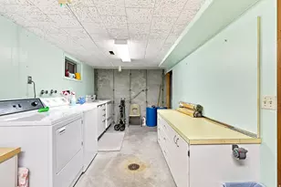 702 N 150 W, Logan, UT 84321 - Photo 30