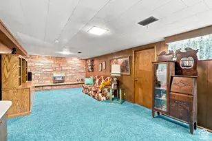 702 N 150 W, Logan, UT 84321 - Photo 24