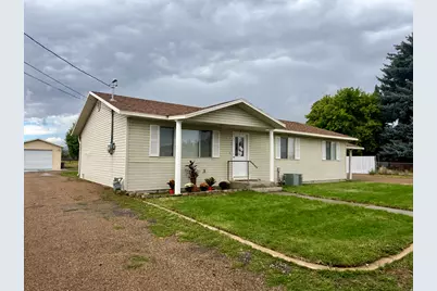 899 N 500 W, Vernal, UT 84078 - Photo 10