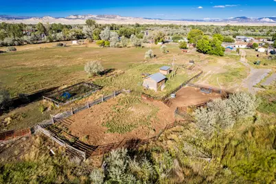 899 N 500 W, Vernal, UT 84078 - Photo 30
