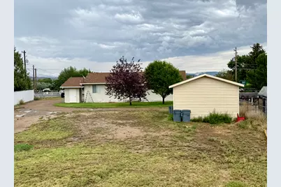899 N 500 W, Vernal, UT 84078 - Photo 14