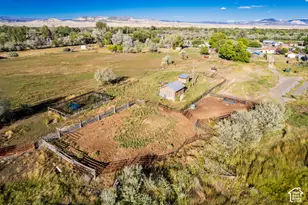899 N 500 W, Vernal, UT 84078 - Photo 30