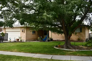 1872 W 7265 S, West Jordan, UT 84084 - Photo 4