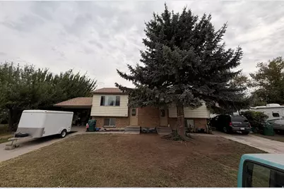 881 W 400 S, Vernal, UT 84078 - Photo 1