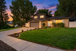 2407 E Hunts End Dr, Sandy, UT 84092 - Photo 1