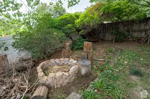 2407 E Hunts End Dr, Sandy, UT 84092 - Photo 50