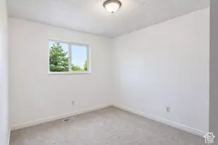 2407 E Hunts End Dr, Sandy, UT 84092 - Photo 34