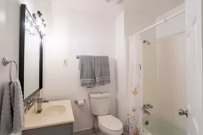2407 E Hunts End Dr, Sandy, UT 84092 - Photo 18