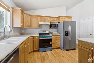 110 S 1320 E, Lindon, UT 84042 - Photo 6