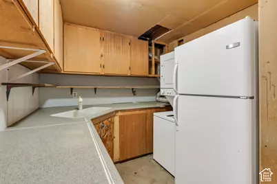 826 E 450 N, American Fork, UT 84003 - Photo 14