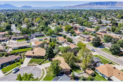826 E 450 N, American Fork, UT 84003 - Photo 36