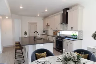 109 E Brushy St, Saratoga Springs, UT 84045 - Photo 2