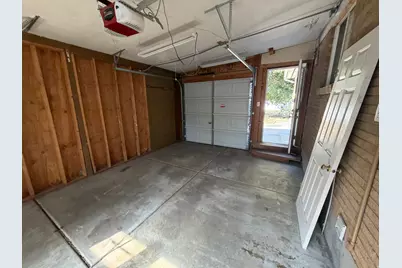 363 N 300 W, Bountiful, UT 84010 - Photo 20