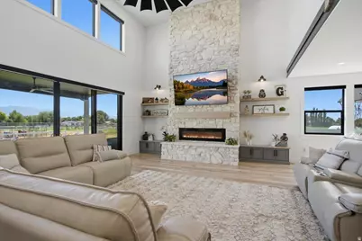 4520 S 5400 W, Hooper, UT 84315 - Photo 4