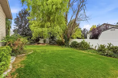 910 W Garden Cir, Nibley, UT 84321 - Photo 36