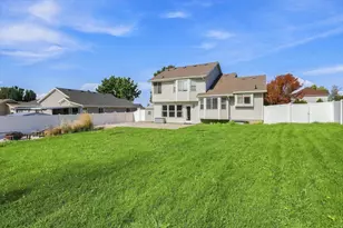 2250 N 900 W, Layton, UT 84041 - Photo 48