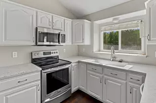 2250 N 900 W, Layton, UT 84041 - Photo 14