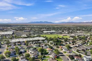 2250 N 900 W, Layton, UT 84041 - Photo 66