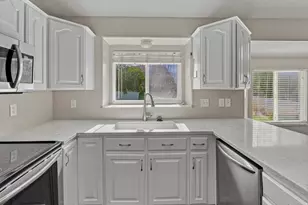 2250 N 900 W, Layton, UT 84041 - Photo 10