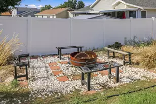 2250 N 900 W, Layton, UT 84041 - Photo 50