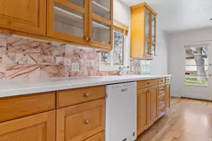 1889 E 4675 S, Holladay, UT 84117 - Photo 12