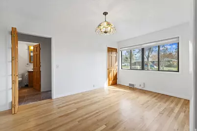 1889 E 4675 S, Holladay, UT 84117 - Photo 16