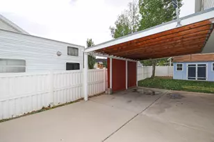 554 N 7th St E, Tooele, UT 84074 - Photo 8