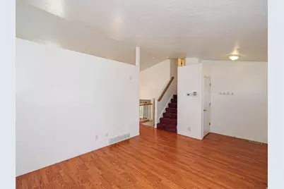 554 N 7th St E, Tooele, UT 84074 - Photo 12