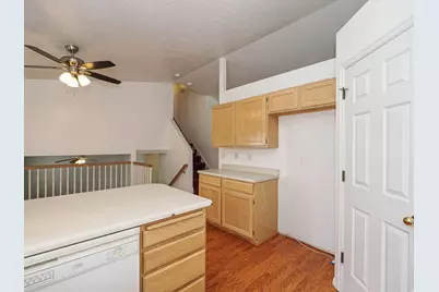 554 N 7th St E, Tooele, UT 84074 - Photo 18