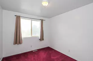 554 N 7th St E, Tooele, UT 84074 - Photo 30
