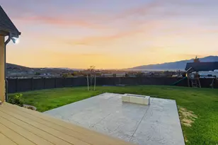 9031 N Cassie Dr E, Eagle Mountain, UT 84005 - Photo 46