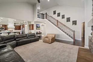 9031 N Cassie Dr E, Eagle Mountain, UT 84005 - Photo 10