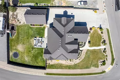 9031 N Cassie Dr E, Eagle Mountain, UT 84005 - Photo 38