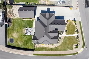 9031 N Cassie Dr E, Eagle Mountain, UT 84005 - Photo 38