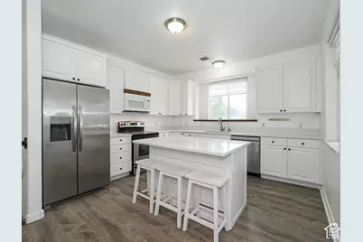 9564 N 4500 W, Cedar Hills, UT 84062 - Photo 1