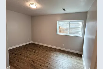 162 W 1980 S, Clearfield, UT 84015 - Photo 18